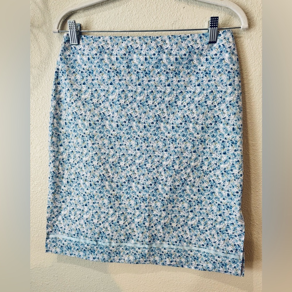 90’s Rare! Blue Floral Midi Skirt by Tangents. Size 5/6